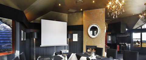 Echoes Boutique Hotel & Resort - Accommodation Main Beach 2
