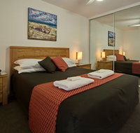 Albacore Apartments - Accommodation Main Beach