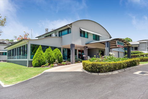 Eastgate On The Range Motel - Accommodation Main Beach 2