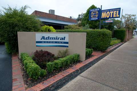 Admiral Motor Inn - Accommodation Main Beach 0
