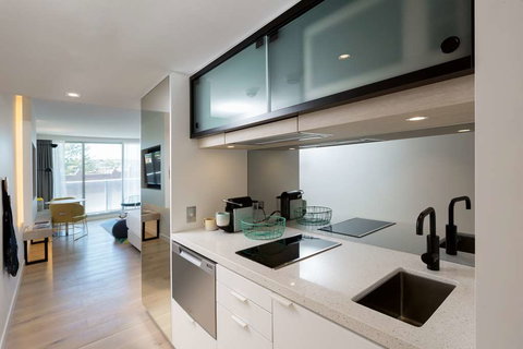 QT Bondi - Accommodation Main Beach 16