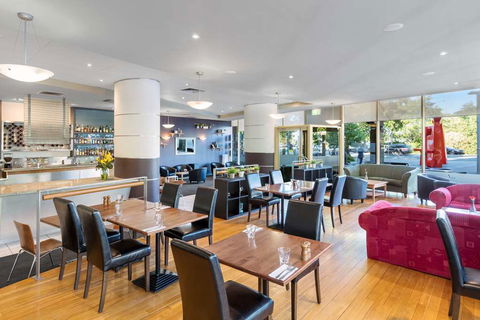 Nesuto Canberra Apartment Hotel - Accommodation Main Beach 8