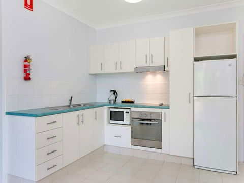 Cairns City Palms - Accommodation Main Beach 12
