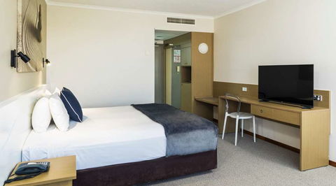 Pacific Hotel Cairns - Accommodation Main Beach 4