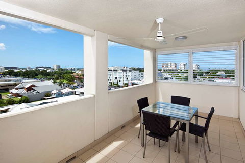 Cairns Central Plaza Apartment - Accommodation Main Beach 10