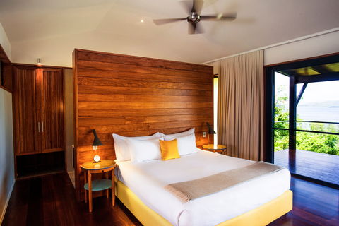 Qualia, Great Barrier Reef - Accommodation Main Beach 1