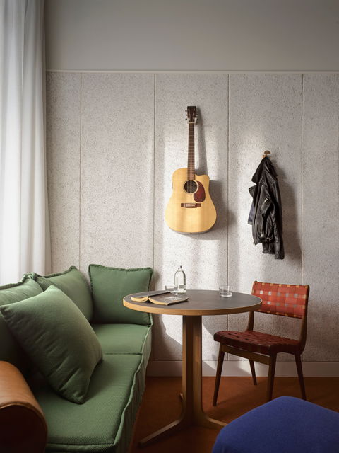 ACE Hotel Sydney - Accommodation Main Beach 1