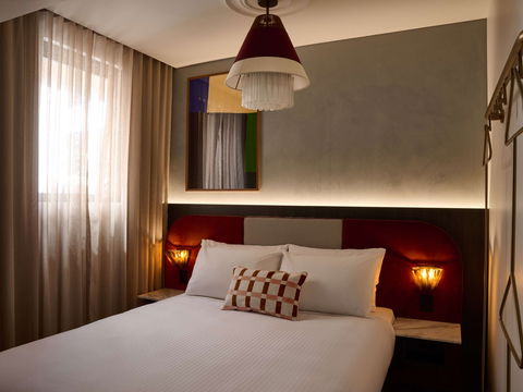 Hotel Morris Sydney - Accommodation Main Beach 0