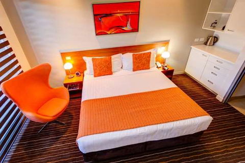 Mantra Charles Hotel Launceston - Accommodation Main Beach 2