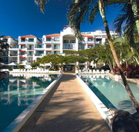 Oaks Calypso Plaza Resort - Accommodation Main Beach