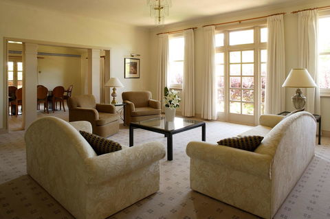 Hyatt Hotel Canberra - A Park Hyatt Hotel - Accommodation Main Beach 13