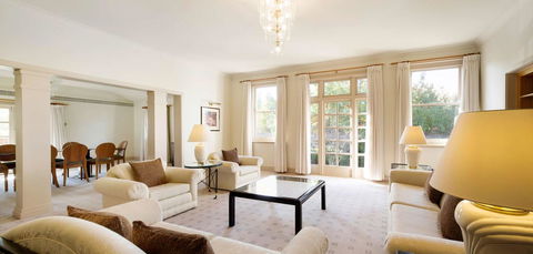 Hyatt Hotel Canberra - A Park Hyatt Hotel - Accommodation Main Beach 7