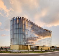 Vibe Hotel Canberra - Accommodation Main Beach