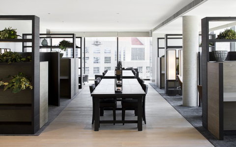 Little National Hotel Canberra - Accommodation Main Beach 4