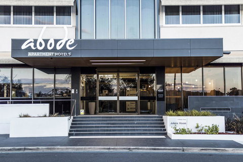 Abode Woden - Accommodation Main Beach 22