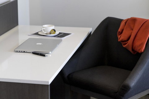 Abode Woden - Accommodation Main Beach 23