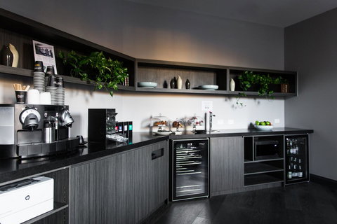 Brassey Hotel - Managed By Doma Hotels - Accommodation Main Beach 17