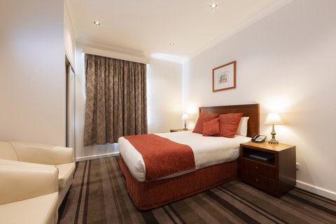 Mercure Canberra - Accommodation Main Beach 22