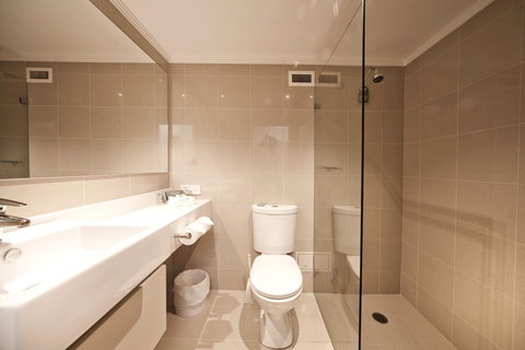 Mercure Canberra - Accommodation Main Beach 36