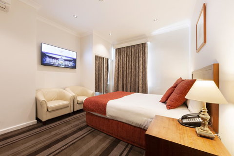 Mercure Canberra - Accommodation Main Beach 16