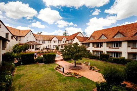 Mercure Canberra - Accommodation Main Beach 44