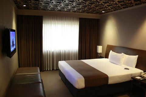 Pavilion On Northbourne - Accommodation Main Beach 34