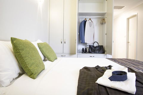 Abode Narrabundah - Accommodation Main Beach 12