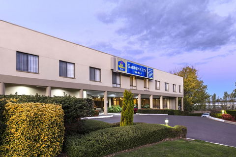 Garden City Hotel, Best Western Signature Collection - Accommodation Main Beach 2