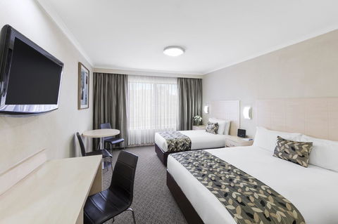 Garden City Hotel, Best Western Signature Collection - Accommodation Main Beach 26