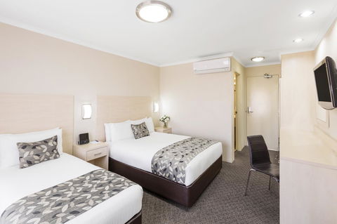 Garden City Hotel, Best Western Signature Collection - Accommodation Main Beach 27