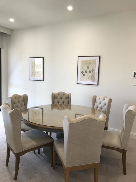 Knightsbridge Canberra - Accommodation Main Beach 17