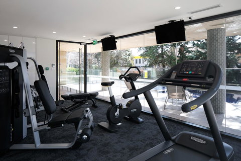 Knightsbridge Canberra - Accommodation Main Beach 1