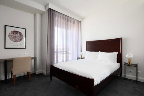 Knightsbridge Canberra - Accommodation Main Beach 27