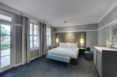 Hotel Kurrajong Canberra - Accommodation Main Beach 11