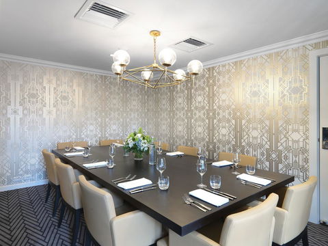 Hotel Kurrajong Canberra - Accommodation Main Beach 30