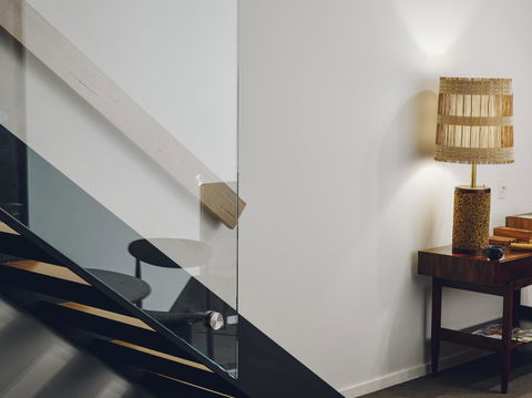 Nishi Apartments Eco Living By Ovolo - Accommodation Main Beach 6