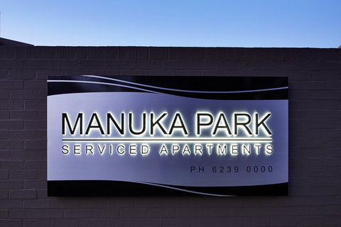 Manuka Park Serviced Apartments - Accommodation Main Beach 1