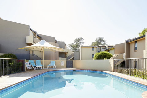 Manuka Park Serviced Apartments - Accommodation Main Beach 31