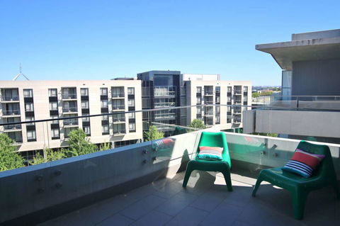 Realm Park 39 Barton ACT - Accommodation Main Beach 5