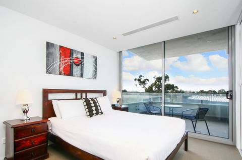 Realm Park 39 Barton ACT - Accommodation Main Beach 44