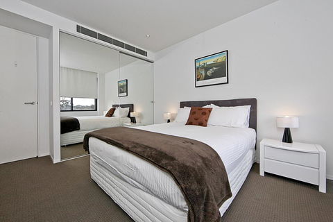 Realm Park 39 Barton ACT - Accommodation Main Beach 7