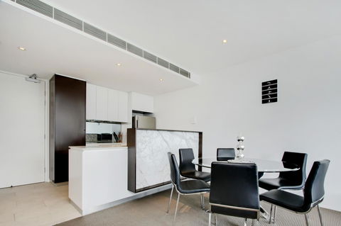 Realm Park 39 Barton ACT - Accommodation Main Beach 32