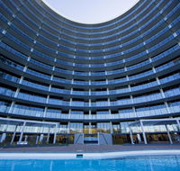 Accommodate Canberra - Manhattan on the Park - Accommodation Main Beach