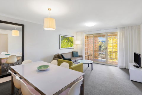 Adina Serviced Apartments Canberra Kingston - Accommodation Main Beach 11