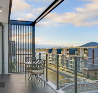 Accommodate Canberra - Dockside - Accommodation Main Beach