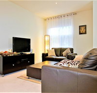 Accommodate Canberra - Trieste - Accommodation Main Beach