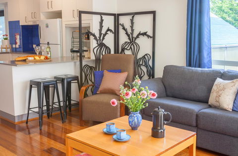 One Of A Kind Apartments - Accommodation Main Beach 33