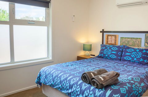 One Of A Kind Apartments - Accommodation Main Beach 22