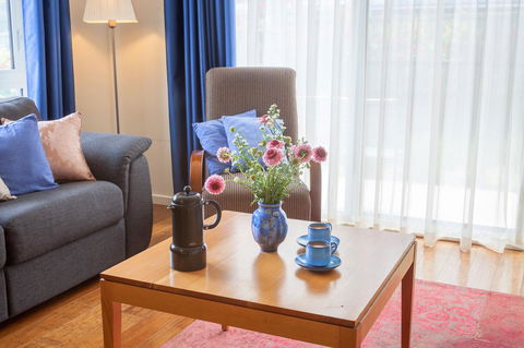 One Of A Kind Apartments - Accommodation Main Beach 34