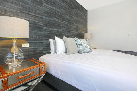 Accommodate Canberra - Parbery - Accommodation Main Beach 0